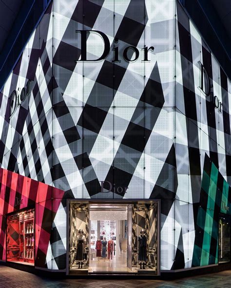 peking road boutique dior